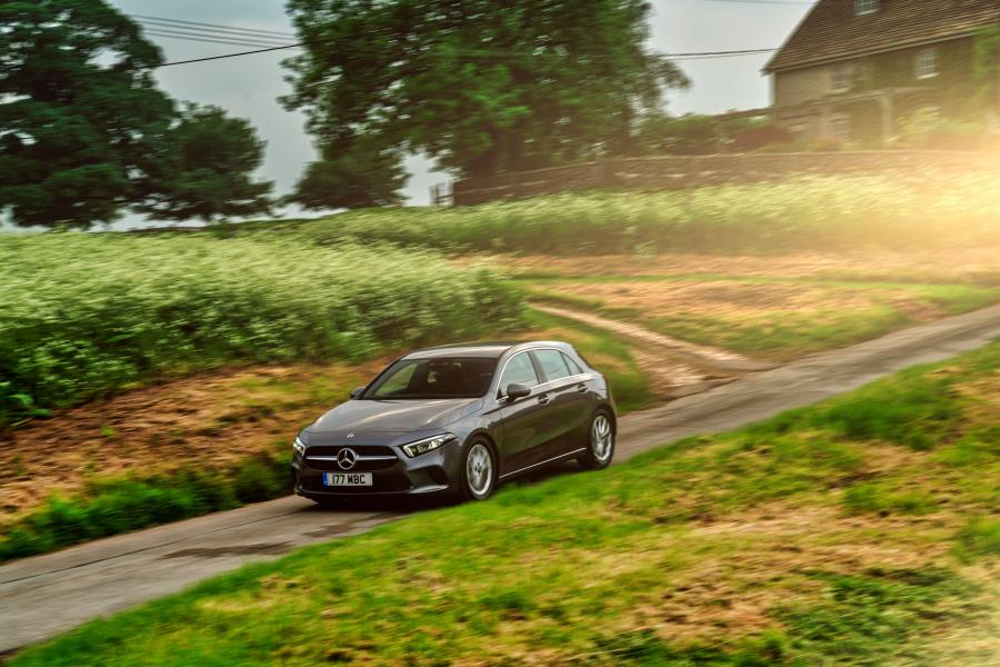  Mercedes-Benz A200 Sport (W177) 2018 года  (UK) (фото 16 из 40)